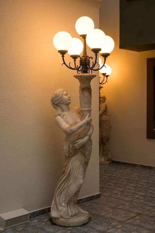 Cesmeli Konak Hotel Silivri Extérieur photo